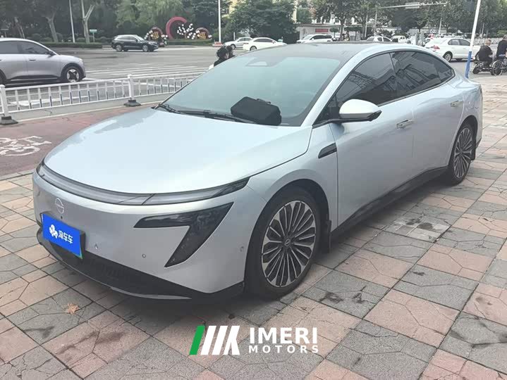 Nissan N7 625 Max - ავტომობილი ჩინეთიდან