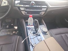 BMW 5 Series 530Li xDrive Luxury Package - ფოტო 16
