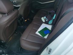 BMW 3 Series 320Li M Sport Package - ფოტო 11