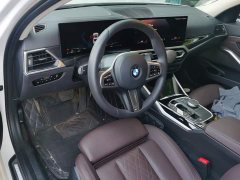 BMW 3 Series 320Li M Sport Package - ფოტო 12
