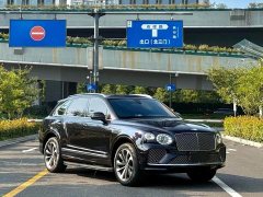 Bentley Bentayga 4.0T V8 - ფოტო 2