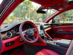 Bentley Bentayga 4.0T V8 - ფოტო 4
