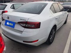 Skoda Octavia 2021 1.5L Automatic Comfort - ფოტო 3