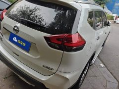 Nissan Qashqai Classic 2.0L FWD Smart Connect Premium Edition - ფოტო 3