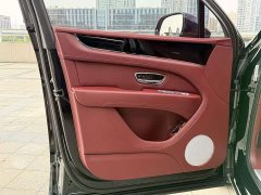 Bentley Bentayga 2024 4.0T V8 Long Wheelbase - ფოტო 7