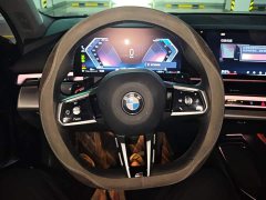 BMW 5 Series 525Li M Sport Package - ფოტო 15