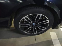 BMW 5 Series 525Li M Sport Package - ფოტო 6
