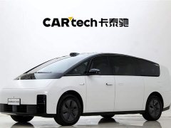 Li Auto Li Xiang MEGA 2024 Ultra - ფოტო 13