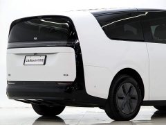 Li Auto Li Xiang MEGA 2024 Ultra - ფოტო 8