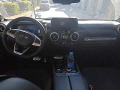 Beijing BJ40 2.0T Automatic Four-wheel Drive Huangtai Champion Edition - ფოტო 12