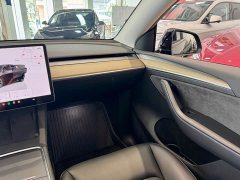 Tesla Model Y Rear-Wheel Drive - ფოტო 12