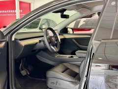 Tesla Model Y Rear-Wheel Drive - ფოტო 4