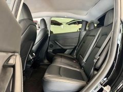 Tesla Model Y Rear-Wheel Drive - ფოტო 6
