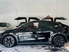 Tesla Model Y Rear-Wheel Drive - ფოტო 7
