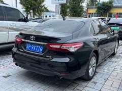 Toyota Camry 2.0G Luxury - ფოტო 16