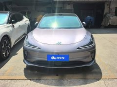 IM Motors Zhiji L6 Max - ფოტო 2