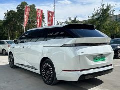 Xpeng X9 Extended Range 1602 Max - ფოტო 1