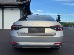 Skoda Superb TSI280 DSG Prestige - ფოტო 5