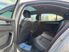 Skoda Superb TSI280 DSG Prestige - ფოტო 8