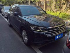 Volkswagen Touareg 2.0TSI Navigator Special Edition - ფოტო 2