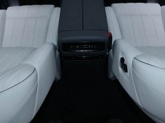 Voyah Lantu Dreamchaser PHEV AWD Flagship Kunpeng Edition - ფოტო 17