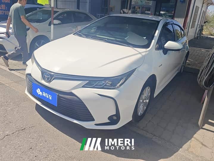 Toyota Corolla 2021 Hybrid 1.8L E-CVT Elite - ავტომობილი ჩინეთიდან
