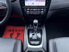 Nissan Qashqai 2.0L FWD Smart Connect Premium Edition - ფოტო 16