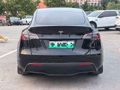 Tesla Model Y Standard Range RWD - ფოტო 8