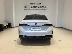 BMW 5 Series 530Li xDrive M Sport Package - ფოტო 12