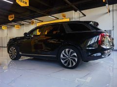 FAW Red Flag E-HS9 660km Range Flagship Edition Four-Seater - ფოტო 2