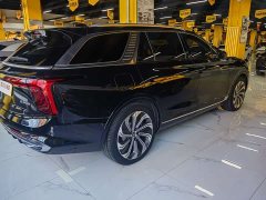 FAW Red Flag E-HS9 660km Range Flagship Edition Four-Seater - ფოტო 7