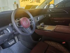 FAW Red Flag E-HS9 660km Range Flagship Edition Four-Seater - ფოტო 8