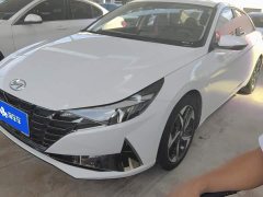 Hyundai Elantra 2021 1.5L CVT Luxury - ფოტო 1