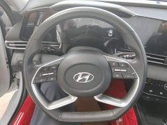 Hyundai Elantra 2021 1.5L CVT Luxury - ფოტო 15