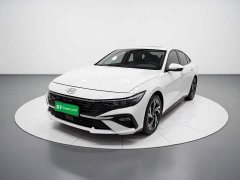 Hyundai Elantra 2023 1.5L CVT GLX Elite - ფოტო 1