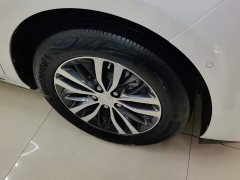 Buick GL8 ES Luxe Enjoyment Edition - ფოტო 6