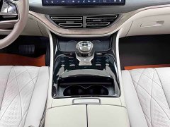 Denza BYD Denza D9 2022 EV 600 AWD Flagship - ფოტო 17