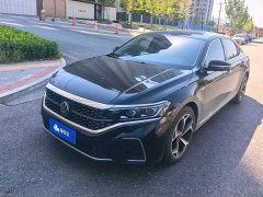 Volkswagen Passat 330TSI Starry Sky Luxury Edition - ფოტო 1