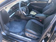 Volkswagen Passat 330TSI Starry Sky Luxury Edition - ფოტო 9