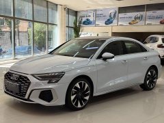 Audi A3 A3L Limousine 35 TFSI Fashion Sport - ფოტო 1