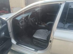 Toyota Camry 2.0G Luxury Edition - ფოტო 9