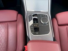 BMW 3 Series 325i M Sport Night Edition Package - ფოტო 11