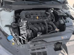 Hyundai Elantra 1.5L CVT GLX Elite - ფოტო 10