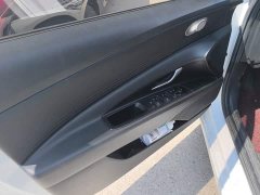 Hyundai Elantra 1.5L CVT GLX Elite - ფოტო 7