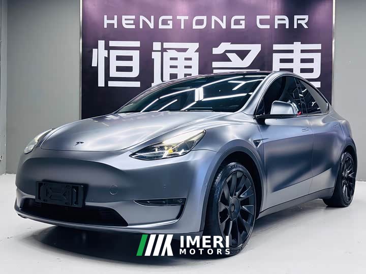 Tesla Model Y Standard Range RWD
