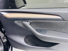 Tesla Model Y Standard Range RWD - ფოტო 15