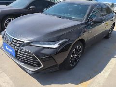 Toyota Avalon Hybrid 2.5L Luxury - ფოტო 1