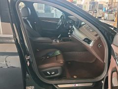 BMW 5 Series Facelift 530Li Premier M Sport Package - ფოტო 8