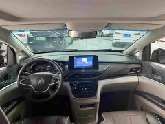 Buick GL8 Land Official Business Class 652T Comfort Edition - ფოტო 16