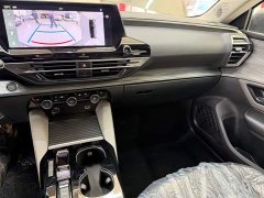 Dongfeng Versailles C5 X 2024 1.6T Extraordinary Edition - ფოტო 15